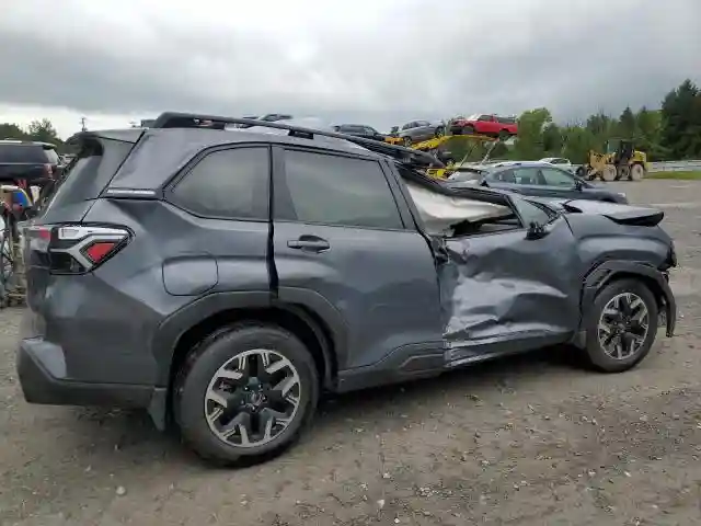 JF2SLDDC7SH481513 2025 SUBARU FORESTER-2