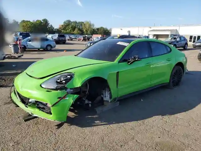 WP0AA2A7XLL100750 2020 PORSCHE PANAMERA-0