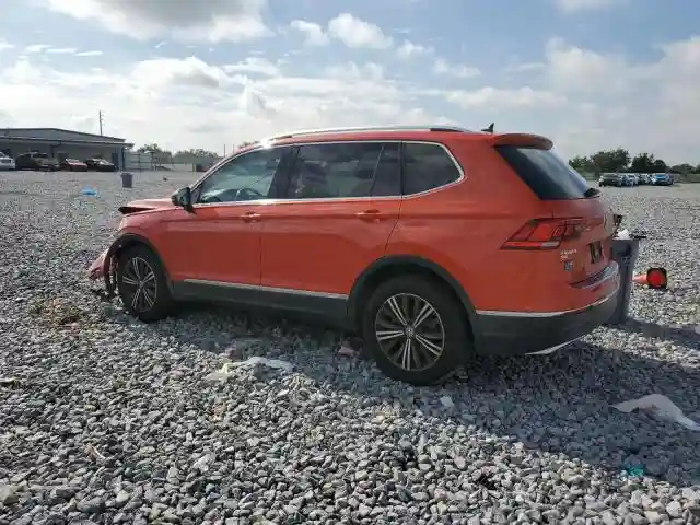 3VV3B7AX3JM021663 2018 VOLKSWAGEN TIGUAN-1