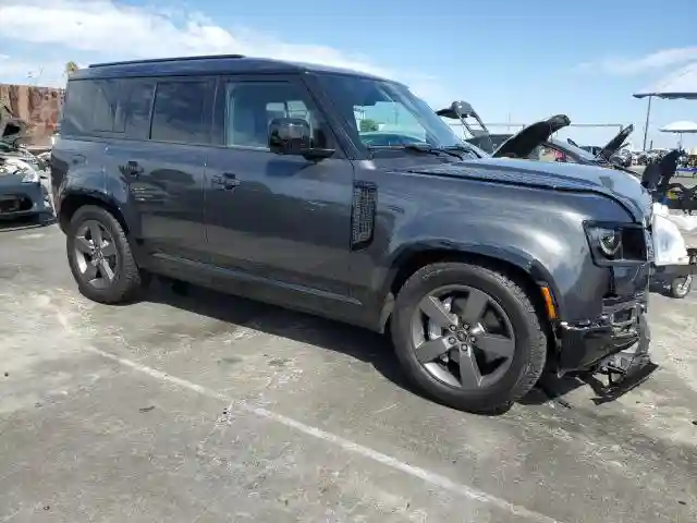 SALE27EU8S2404958 2025 LAND ROVER DEFENDER-3