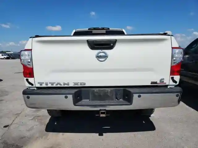 1N6BA1F45GN505774 2016 NISSAN TITAN-5