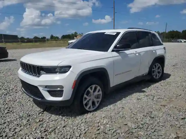1C4RJGBG8N8532886 2022 JEEP GRAND CHEROKEE-0