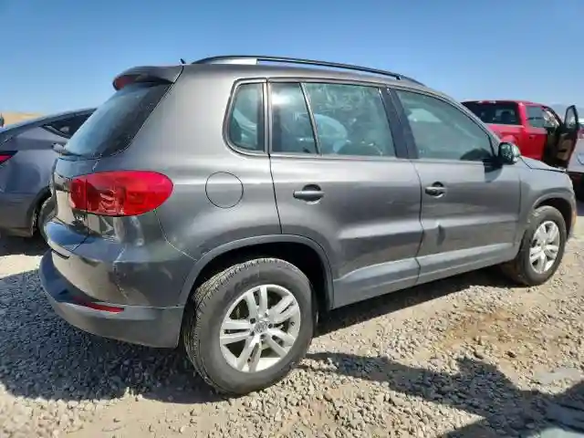 WVGAV7AX4GW516293 2016 VOLKSWAGEN TIGUAN-2