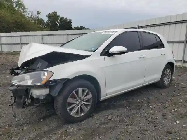 3VW217AU1HM017668 2017 VOLKSWAGEN GOLF-0