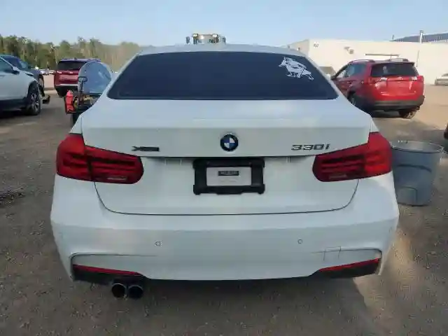WBA8D9C5XJA608152 2018 BMW 3 SERIES-5