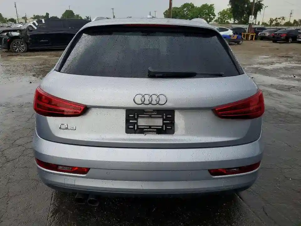 WA1BFCFS1GR007427 2016 AUDI Q3-5