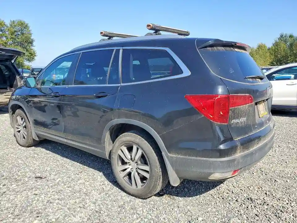 5FNYF6H78HB024484 2017 HONDA PILOT-1