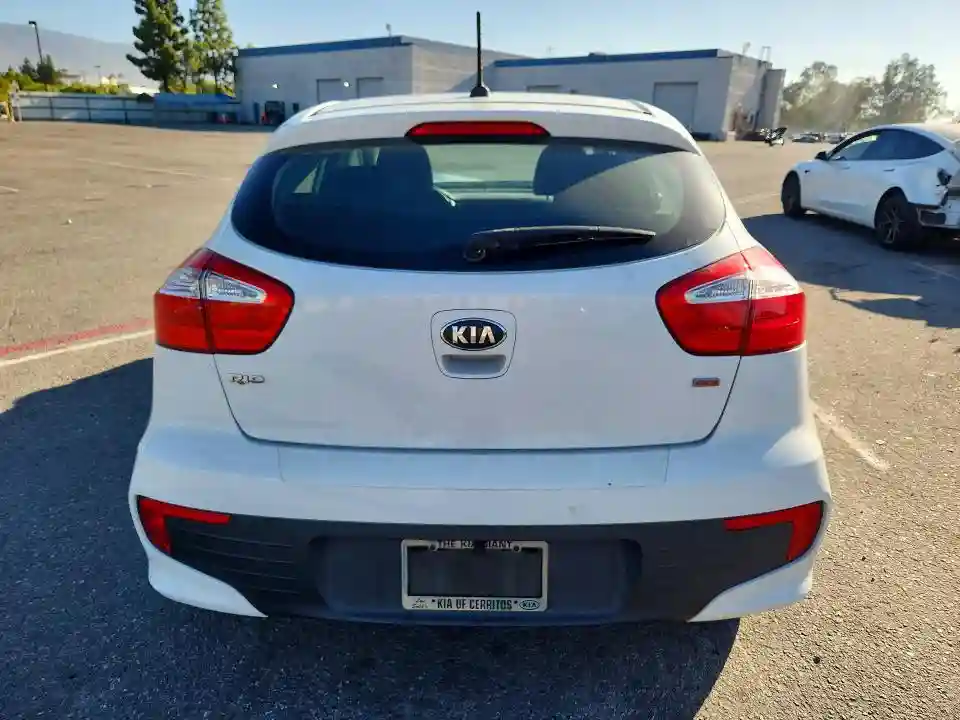 KNADM5A35G6647171 2016 KIA RIO-5