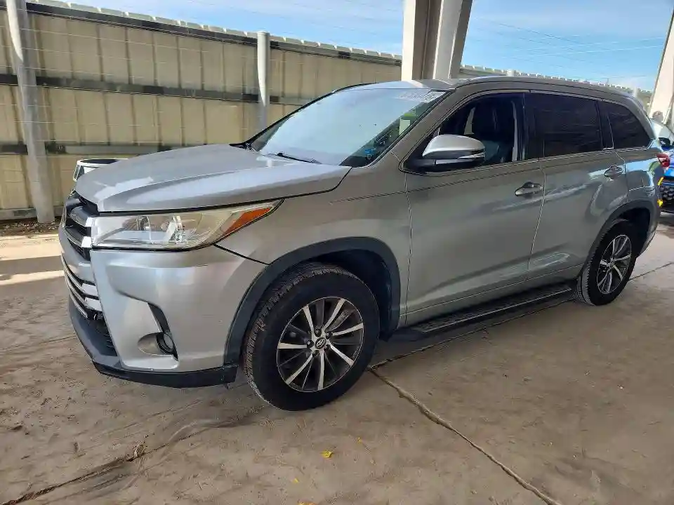 5TDKZRFH8HS516910 2017 TOYOTA HIGHLANDER-0