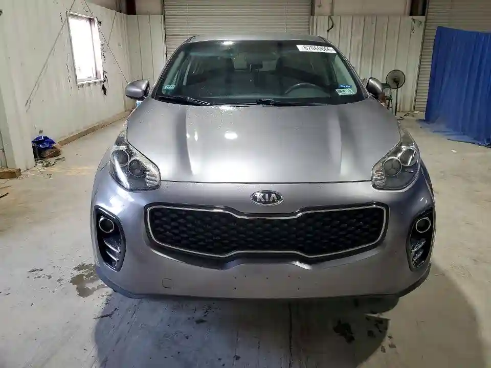KNDPMCAC8J7341572 2018 KIA SPORTAGE-4
