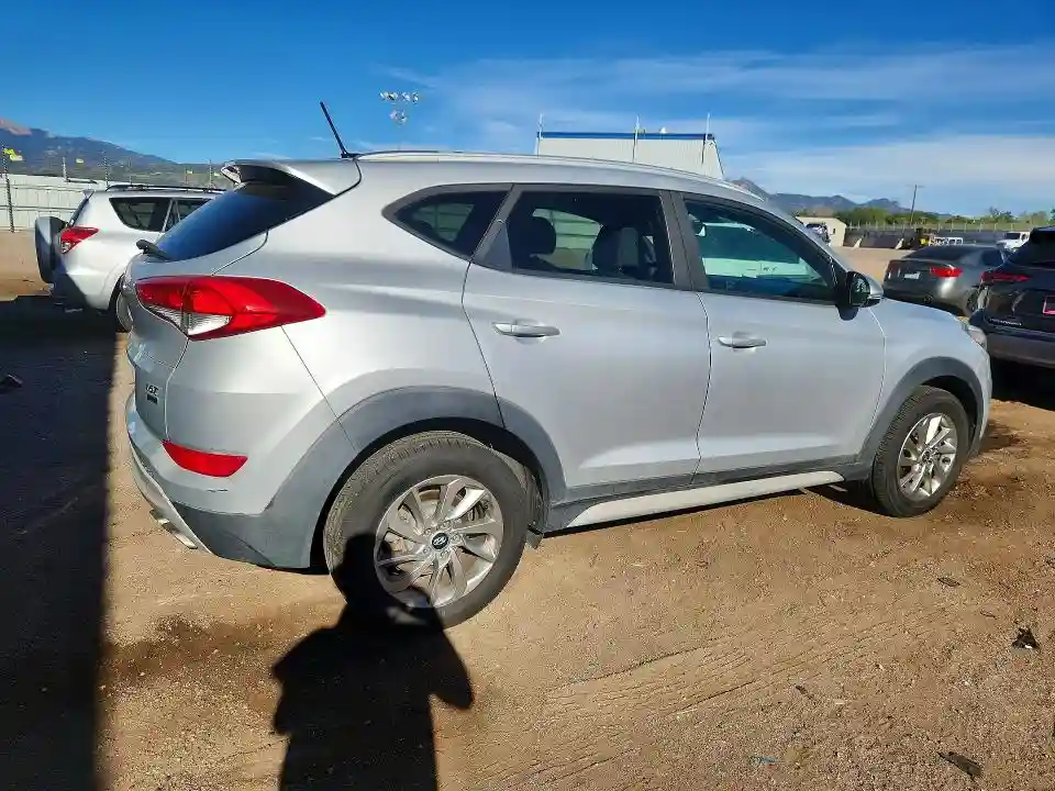 KM8J3CA29HU484442 2017 HYUNDAI TUCSON ECO-2