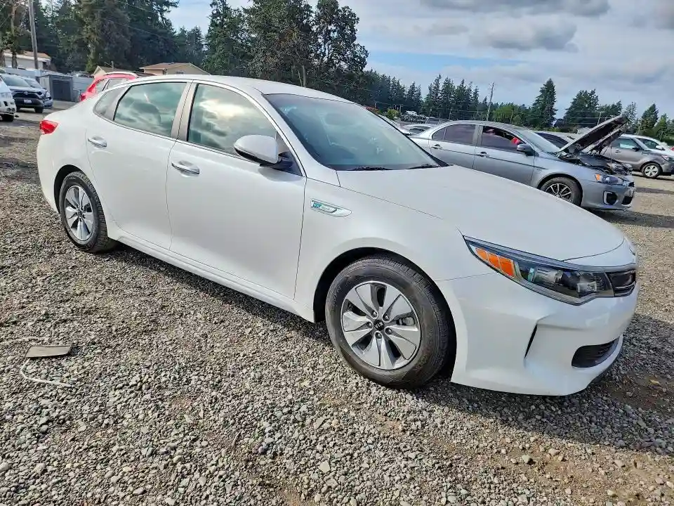 KNAGT4LE3H5016340 2017 KIA OPTIMA-3