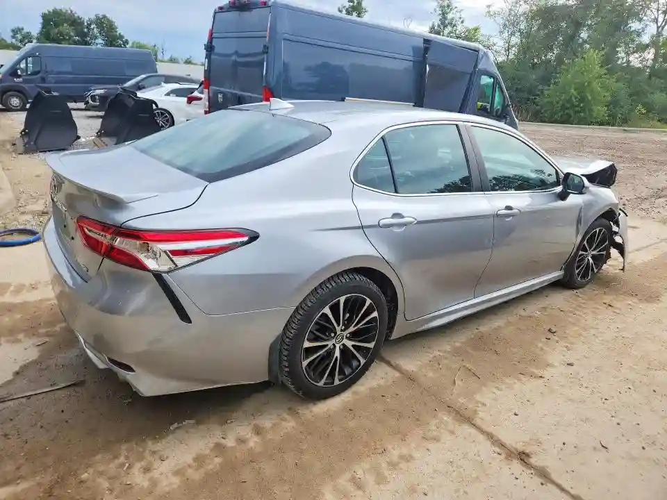 4T1G11AK7LU913543 2020 TOYOTA CAMRY-2
