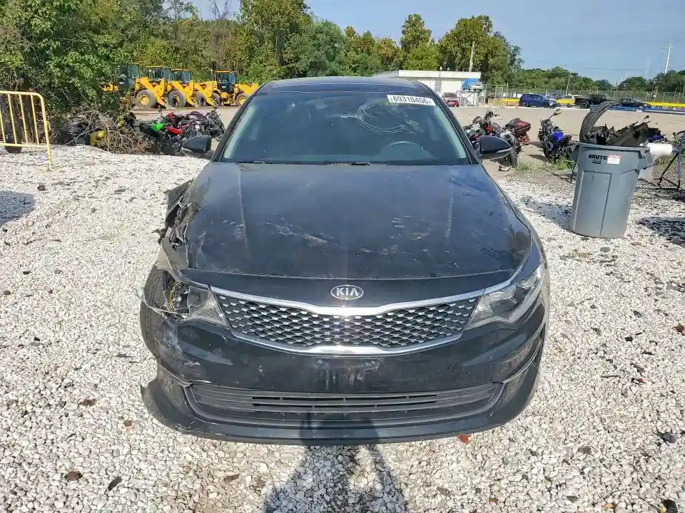 5XXGU4L38JG202715 2018 KIA OPTIMA-4