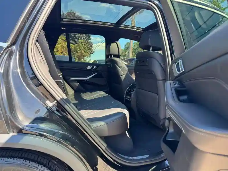 5UXJU2C51KLN65059 2019 BMW X5-5