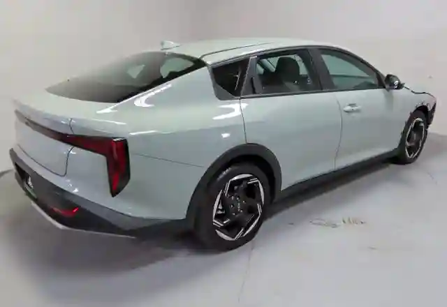 3KPFU4DE9SE234482 2025 KIA K4 EX-2