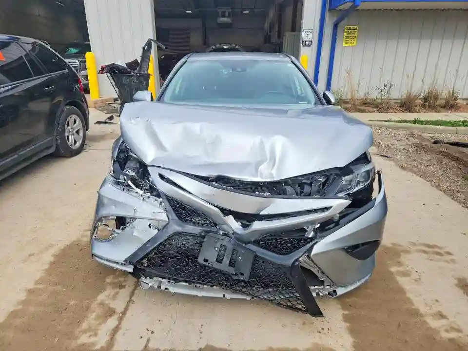 4T1G11AK7LU913543 2020 TOYOTA CAMRY-4