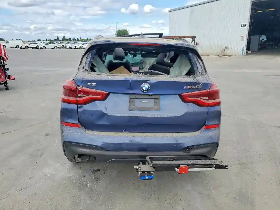 5UXTS3C57J0Y95566 2018 BMW X3-5