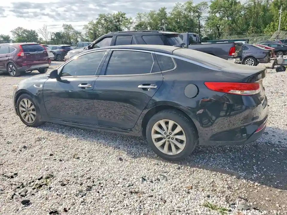 5XXGU4L38JG202715 2018 KIA OPTIMA-1