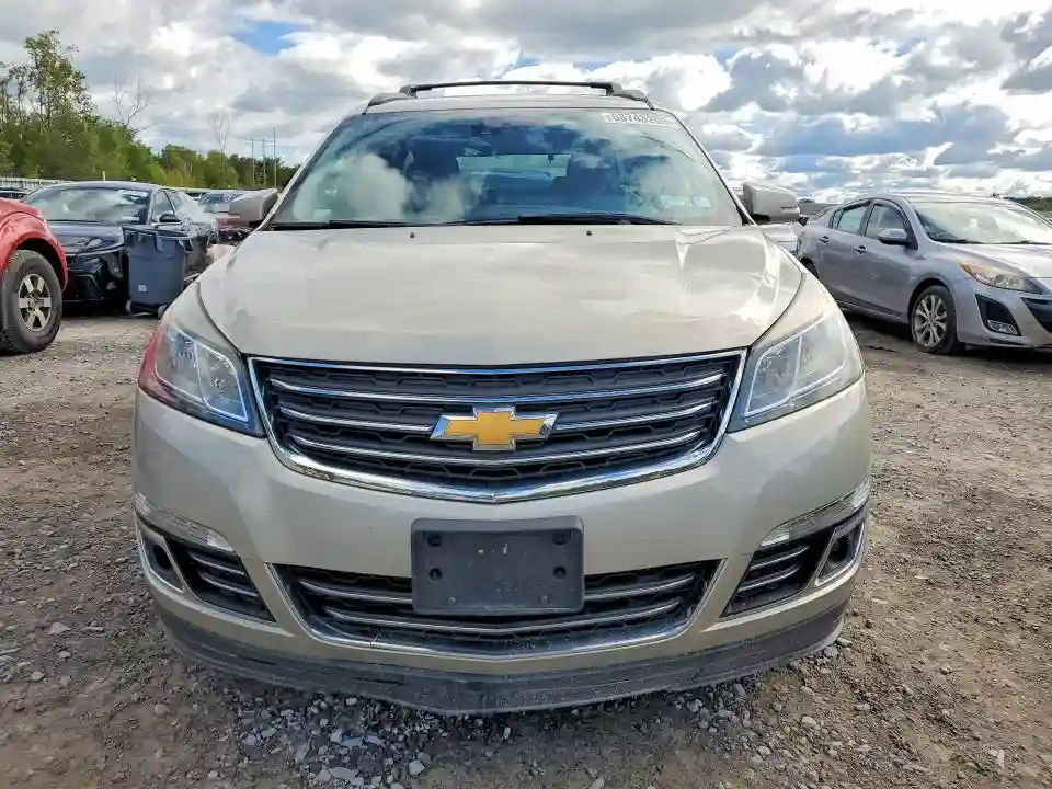 1GNKVJKD3FJ207668 2015 CHEVROLET TRAVERSE-4