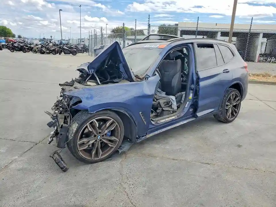 5UXTS3C57J0Y95566 2018 BMW X3-0