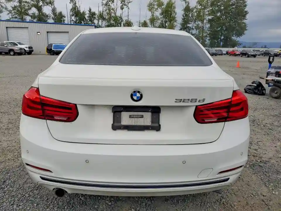 WBA8E5C34HK389049 2017 BMW 3 SERIES-5