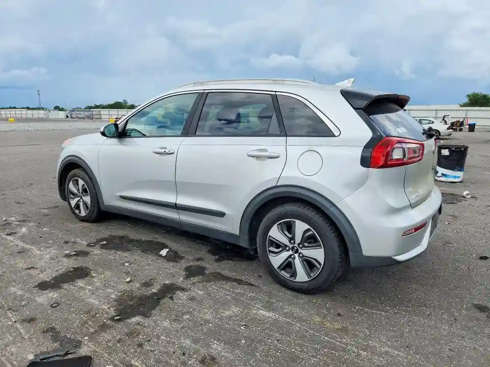 KNDCB3LC7H5074674 2017 KIA NIRO-1