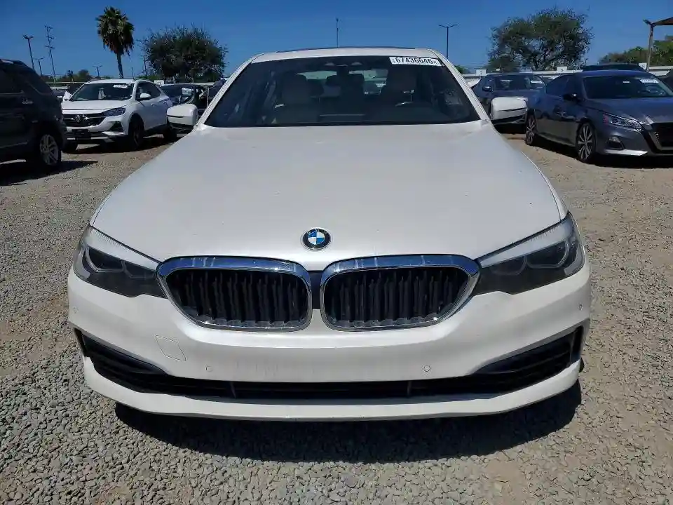 WBAJA5C59KWW18744 2019 BMW 5 SERIES-4