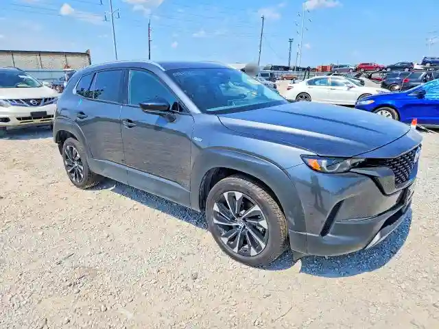 7MMVAAEW6SN101474 2025 MAZDA CX-50-3