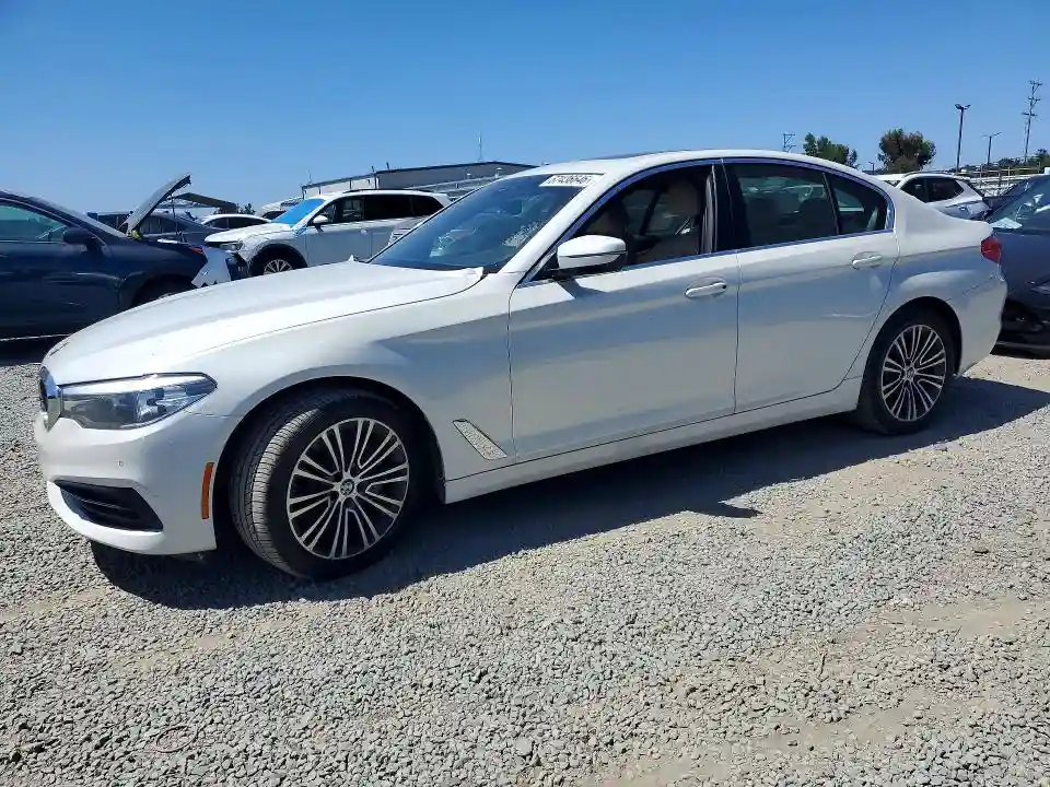 WBAJA5C59KWW18744 2019 BMW 5 SERIES-0