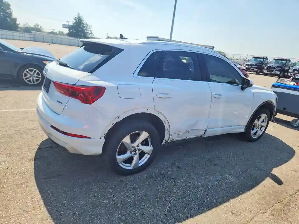 WA1AUCF33N1148196 2022 AUDI Q3-2