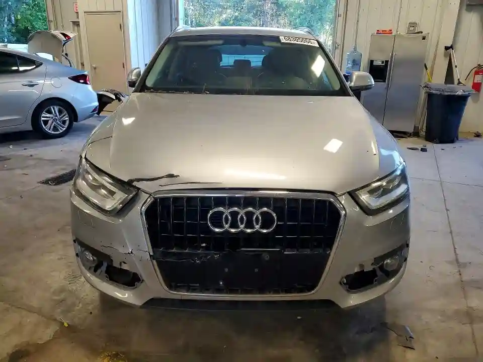 WA1BFCFS1FR000217 2015 AUDI Q3-4