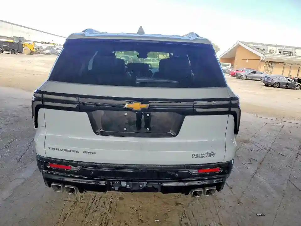 1GNEVKKS9TJ320909 2026 CHEVROLET TRAVERSE-5