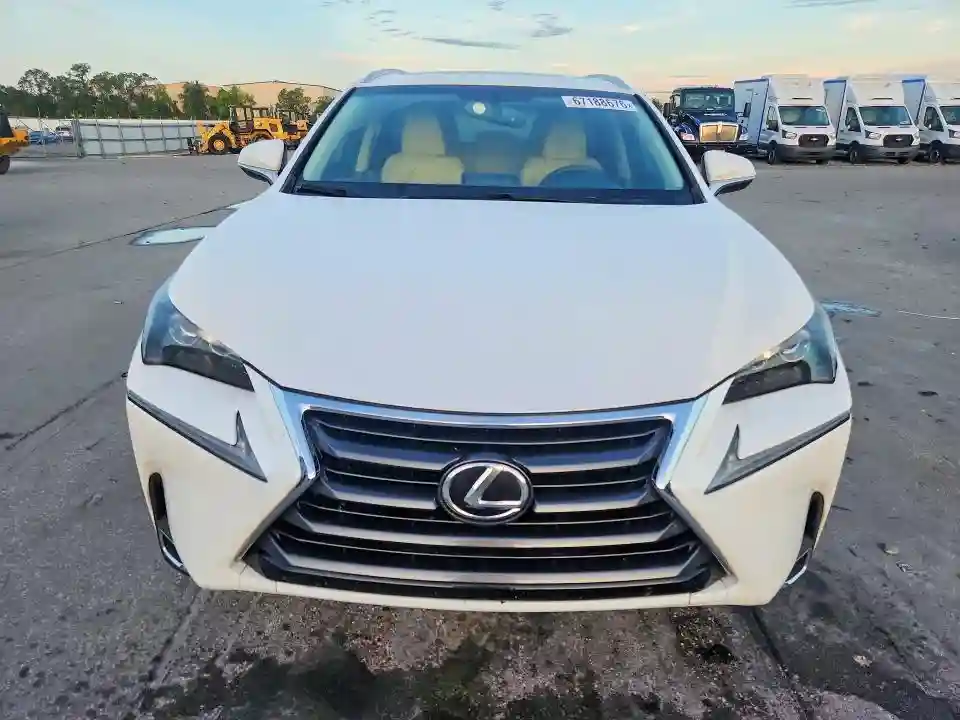 JTJYARBZ5H2063835 2017 LEXUS NX-4