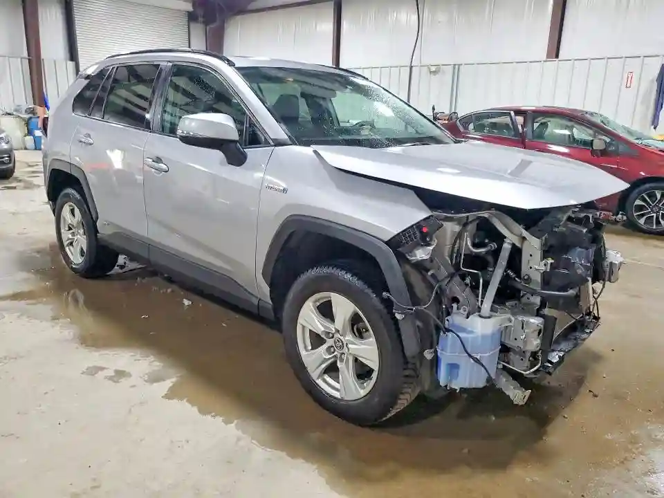 4T3RWRFV5MU047300 2021 TOYOTA RAV4-3