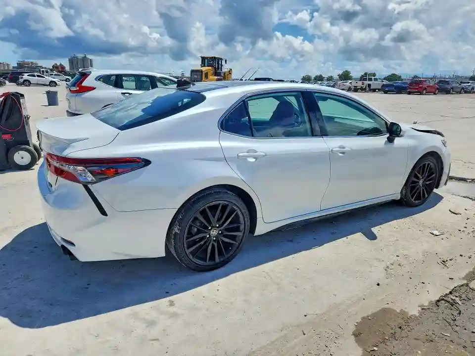 4T1K61AK3MU410220 2021 TOYOTA CAMRY-2