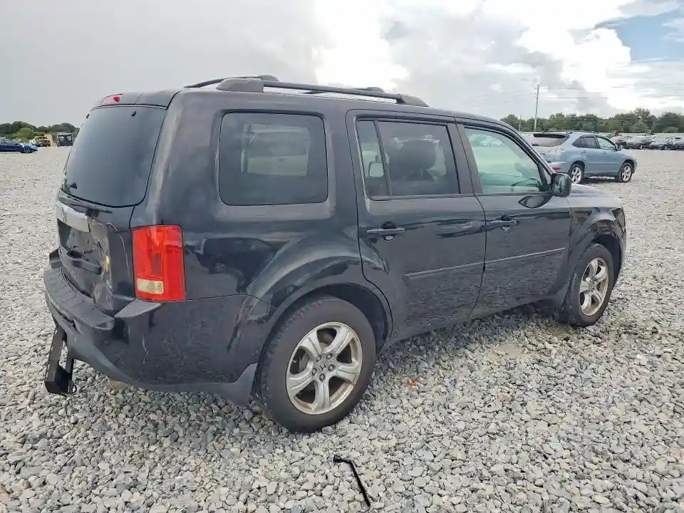 5FNYF4H69FB005600 2015 HONDA PILOT-2