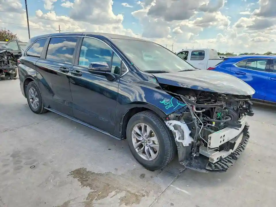 5TDKRKEC8NS123367 2022 TOYOTA SIENNA-3
