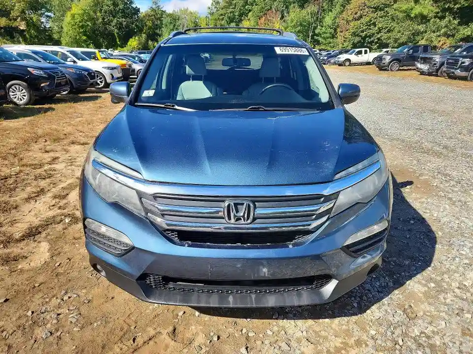 5FNYF6H57HB086702 2017 HONDA PILOT-4