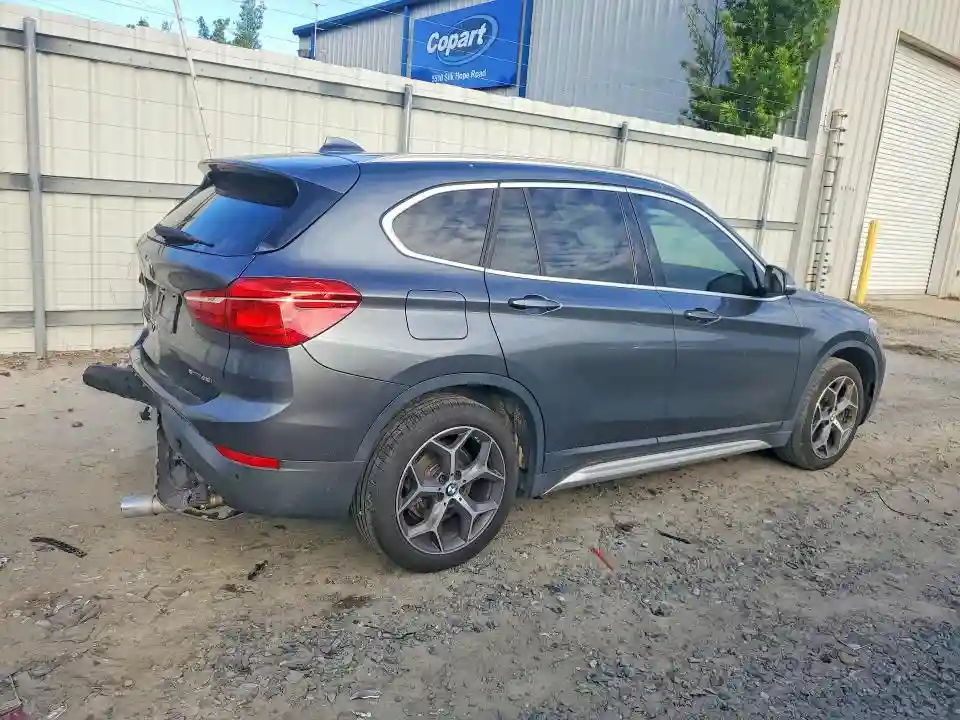 WBXHU7C5XK3H46387 2019 BMW X1-2