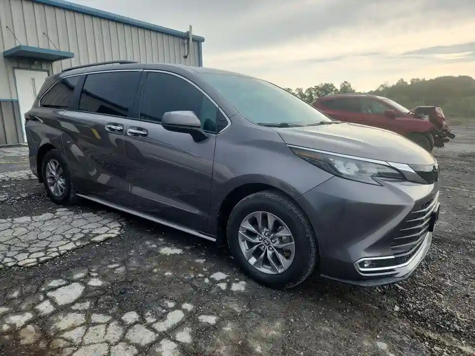 5TDYRKEC7RS186394 2024 TOYOTA SIENNA-3