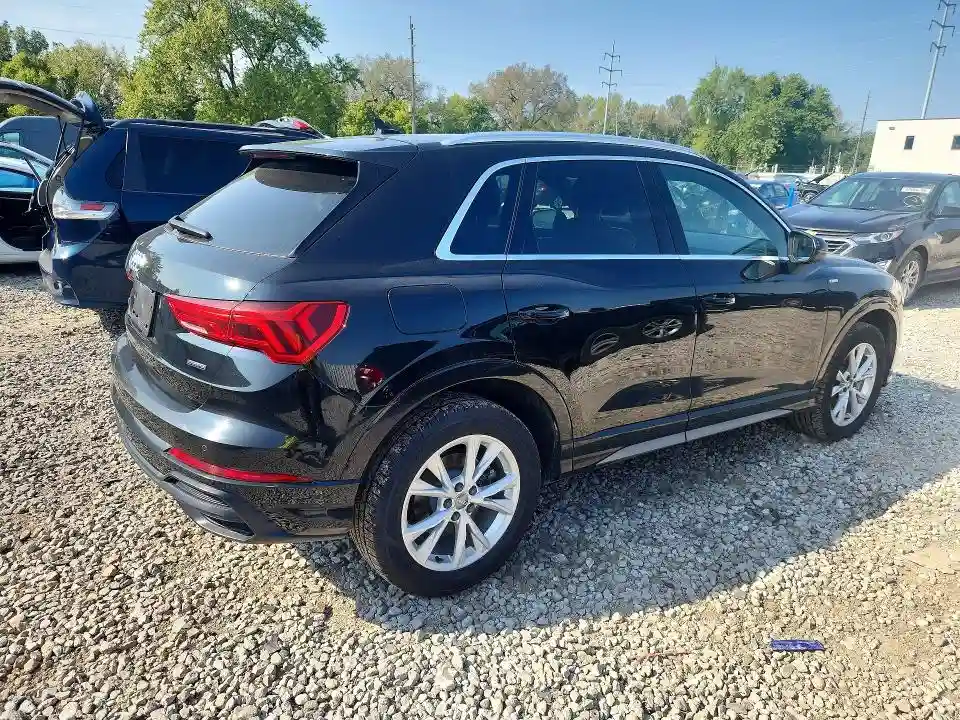 WA1DECF36M1010404 2021 AUDI Q3-2