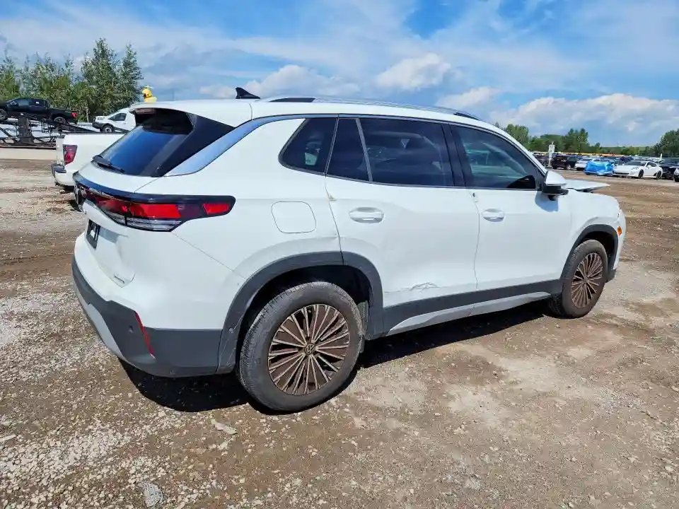 3VVMR7RM9SM024563 2025 VOLKSWAGEN TIGUAN-2