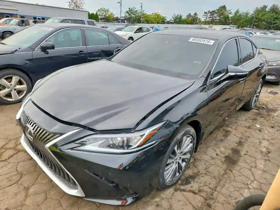 2021 LEXUS ES