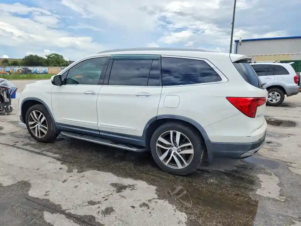 5FNYF6H97JB019915 2018 HONDA PILOT-1
