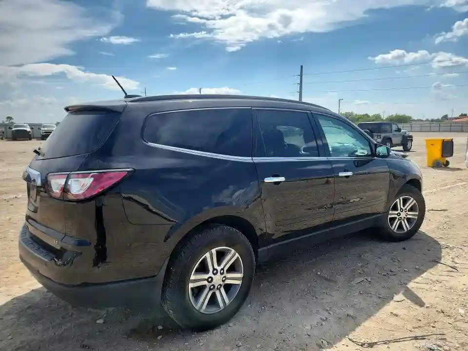 1GNKVHKD7HJ329526 2017 CHEVROLET TRAVERSE-2