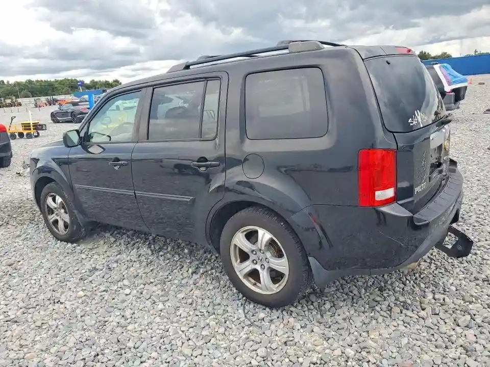 5FNYF4H69FB005600 2015 HONDA PILOT-1