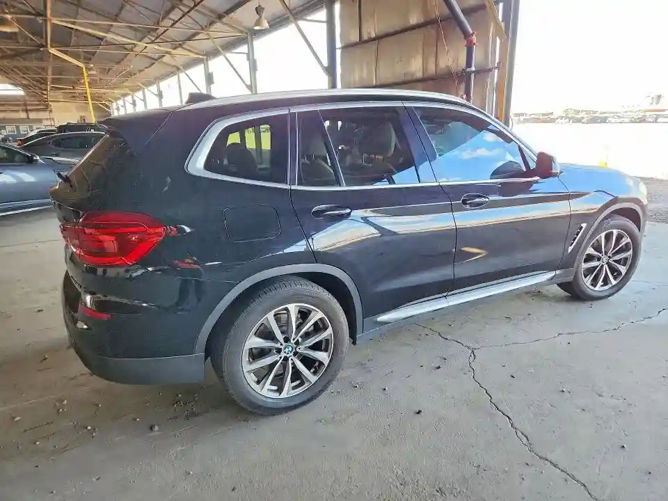 5UXTR7C58KLE93934 2019 BMW X3-2
