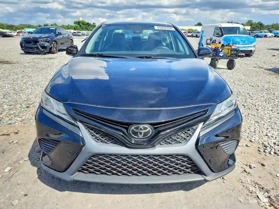4T1G11AK2LU331561 2020 TOYOTA CAMRY-4