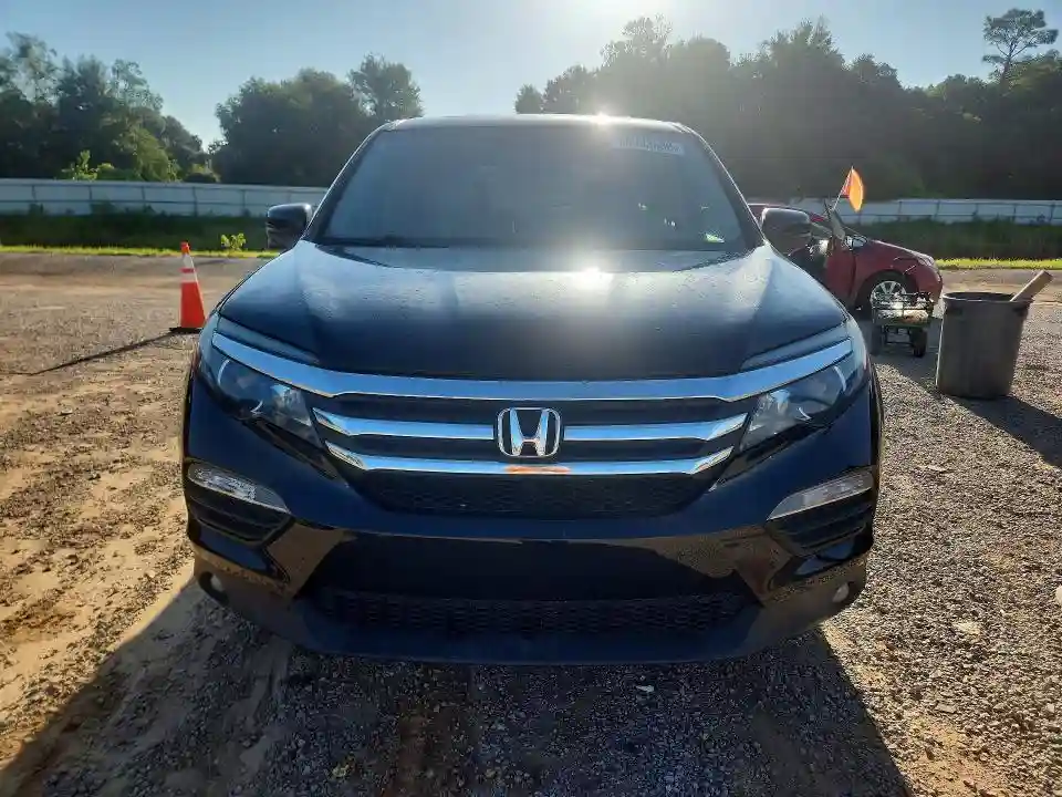 5FNYF5H57JB006413 2018 HONDA PILOT-4